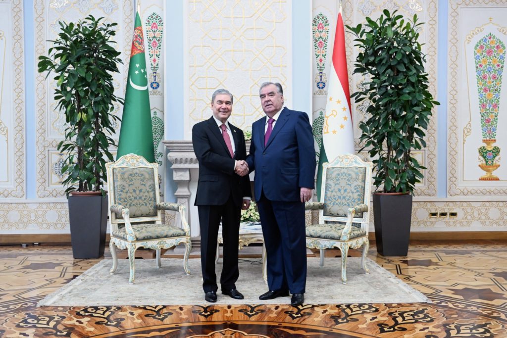 Top-level meetings and negotiations between Tajikistan and Turkmenistan